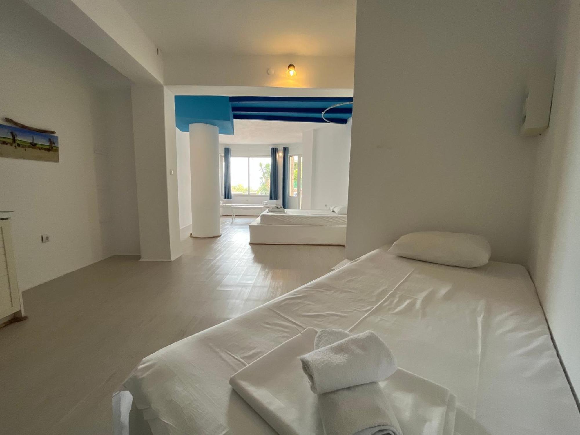 Amelia Apartments Kallithea  Bilik gambar