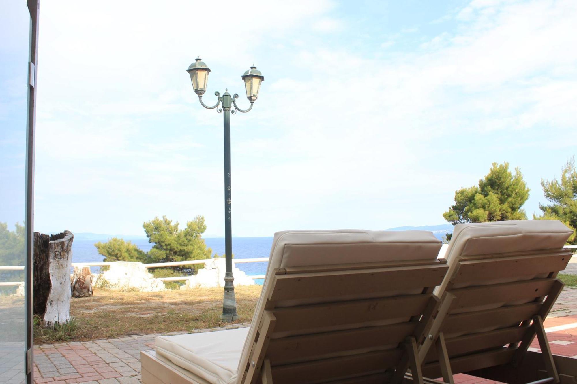 Amelia Apartments Kallithea  Bilik gambar