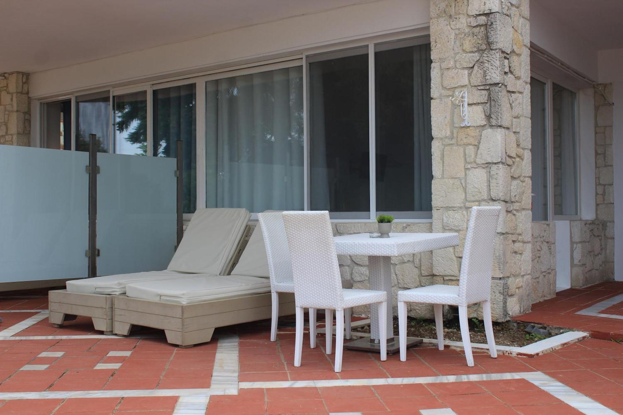 Amelia Apartments Kallithea  Bilik gambar