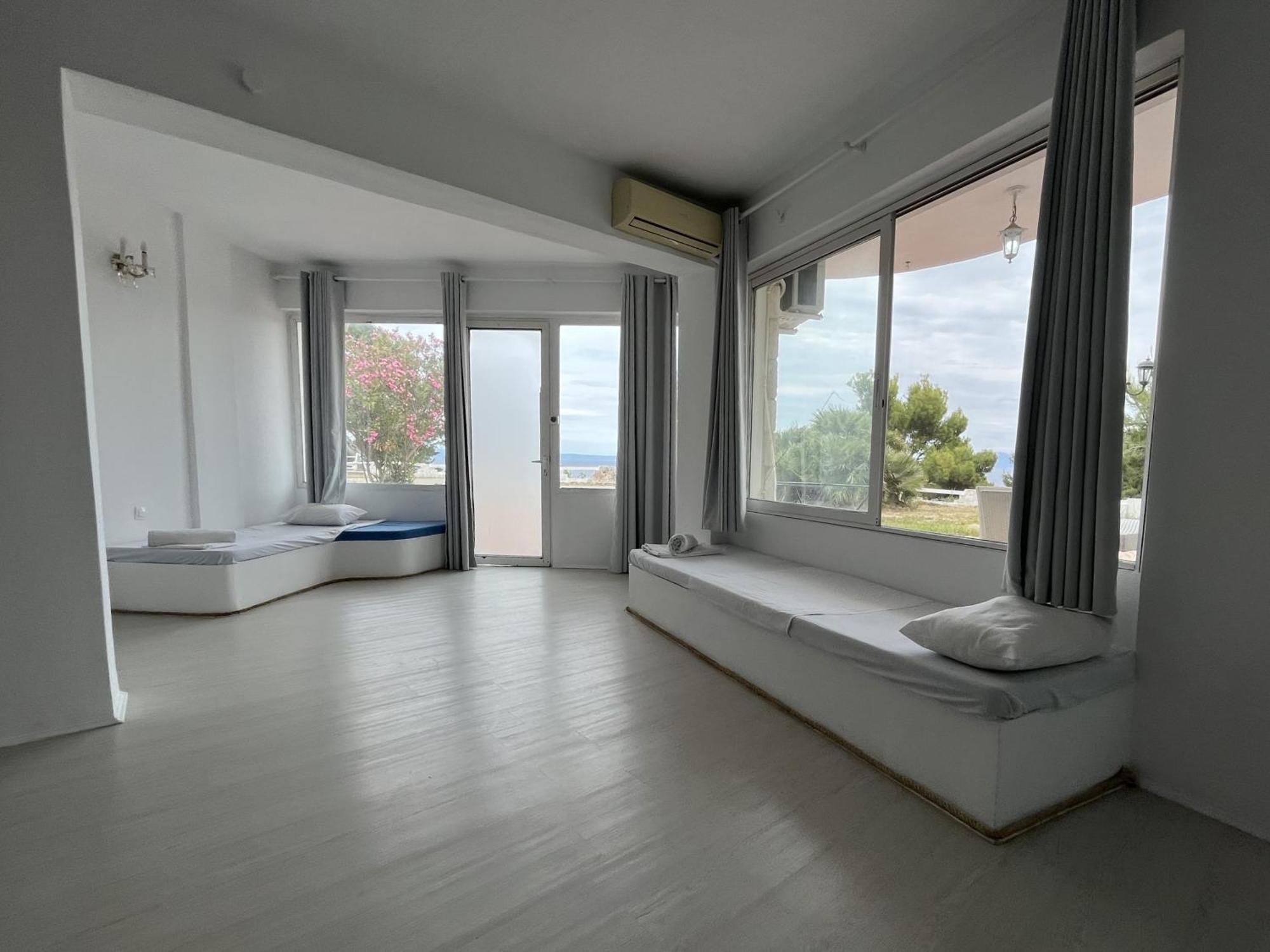 Amelia Apartments Kallithea  Bilik gambar