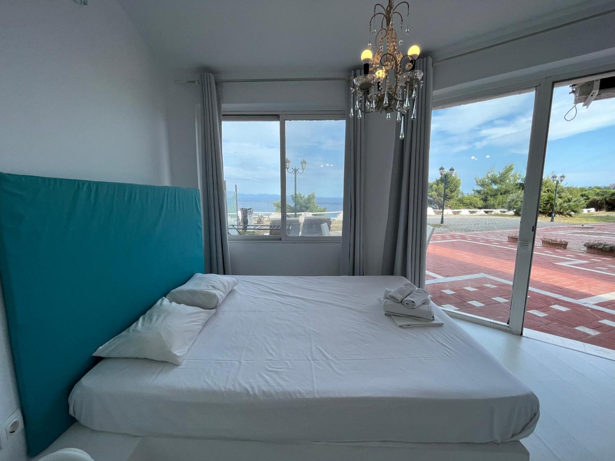 Amelia Apartments Kallithea  Bilik gambar